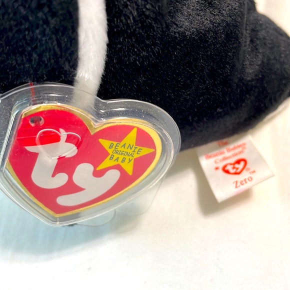 Penquin Beanie Baby - Picture 2 of 3